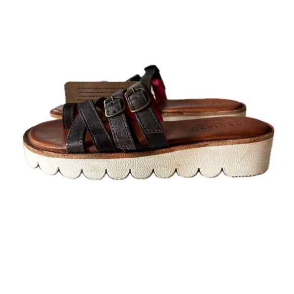 BedIStu Crawler Women's Size 7.5 Flat Cushioned Leather Sandals NWT $189 - Picture 5 of 12